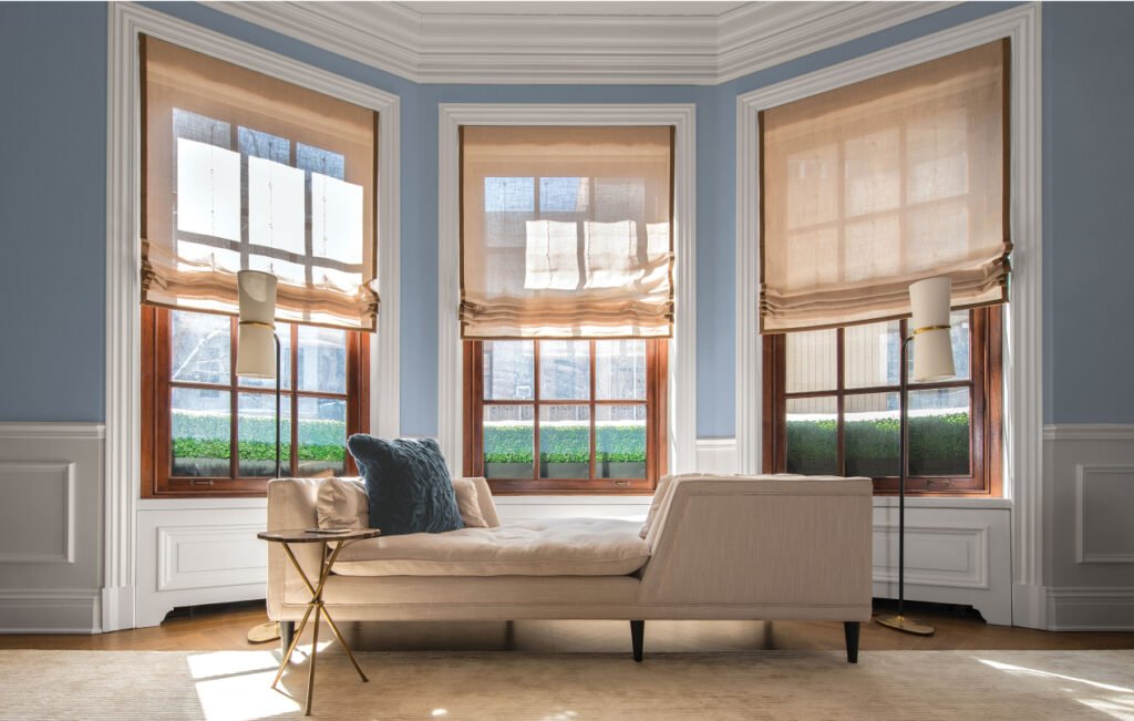 Smart home in Puerto Rico equipped with automated shades seamlessly integrated with lighting and climate systems.